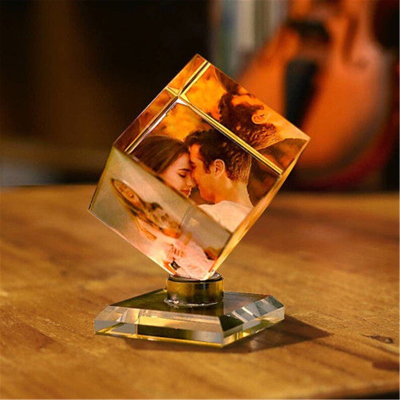 TrueView Crystal - 8cm | Memory Frame by Dana Creative Hub